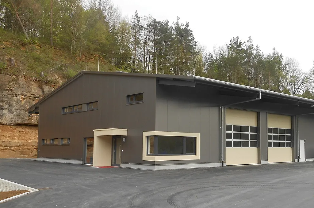 Wesle Peter Bauunternehmen Gewerbebau Galerie Bild 1